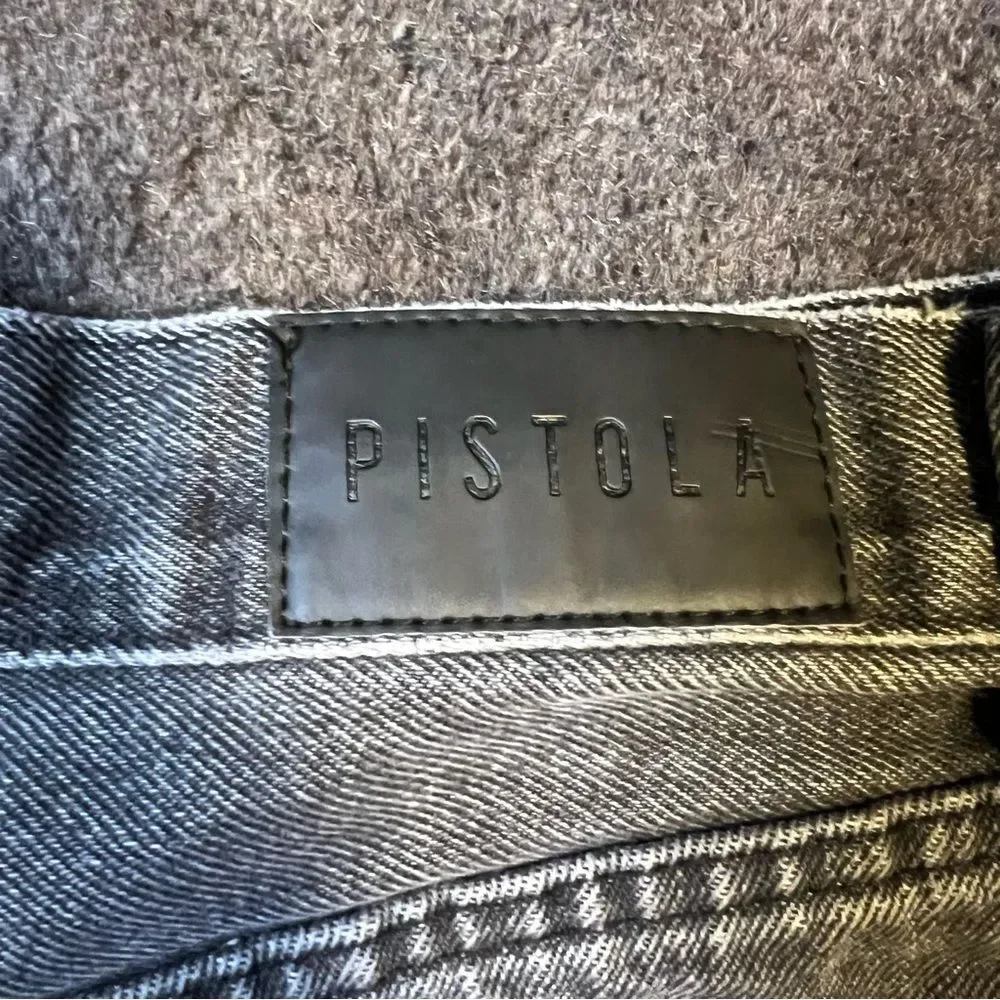 PISTOLA black denim jean shorts 🖤 distressed 🖤 size 28